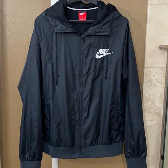 Nike Jackets & Blazers - Men’s Nike windbreaker jacket